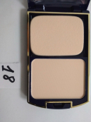 Пудра для лица Флер 2 в 1 FFleur Two Way Cake TK-12 № 18 Светло-пастельный. Изображение №7 Пудра для лица Флер 2 в 1 FFleur Two Way Cake TK-12 № 18 Светло-пастельный. Изображение №7