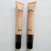 Жидкий консилер для лица cо светоотражающими частицами LN PRO Touch-up cover fluid 15 мл № 102 Натуральный. Изображение №4