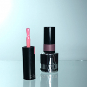 Гель-лак для ногтей Lux Nail 9 мл № 002 Темно-розовый. Зображення №2 Гель-лак для ногтей Lux Nail 9 мл № 002 Темно-розовый. Зображення №2