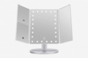 Потрійне дзеркало для макіяжу з підсвічуванням, Дзеркало зі збільшенням та підсвічуванням. Колір: білий. Зображення №7