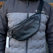 Бананка з натуральної шкіри, сумка чоловіча-жіноча барсетка чорна сумочка. Зображення №15