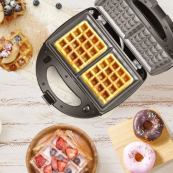 Мультимейкер 4 В 1 Crownberg CB-1074 750Вт Гриль Сендвичница Вафельница Орешница. Изображение №3 Мультимейкер 4 В 1 Crownberg CB-1074 750Вт Гриль Сендвичница Вафельница Орешница. Изображение №3