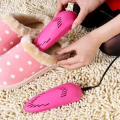 Електрична сушарка для взуття SHOES DRYER, 220V / Електросушарка для сушіння взуття. Колір: рожевий. Зображення №2 Електрична сушарка для взуття SHOES DRYER, 220V / Електросушарка для сушіння взуття. Колір: рожевий. Зображення №2