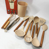 Набір силіконових кухонних речей Magio MG-1142 набір ложок лопаток 11 предметів. Зображення №2