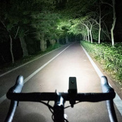 Велофара потужна LEADBIKE LD88-OSRAM 800LM, Довговічний велосипедний ліхтар, Лід фара на велосипед. Зображення №3 Велофара потужна LEADBIKE LD88-OSRAM 800LM, Довговічний велосипедний ліхтар, Лід фара на велосипед. Зображення №3