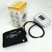 Точний тонометр на плече, Тиск міряти, Апарат для вимірювання тиску автоматичний. Зображення №14