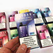 Elf Bar BC5000 Ultra. Тропічний вибух (Tropical Rainbow Blast). Зображення №2 Elf Bar BC5000 Ultra. Тропічний вибух (Tropical Rainbow Blast). Зображення №2