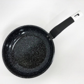 Сковорода UNIQUE UN-5134 22 см. без кришки, стійка до подряпин та сколів сковорода, з антипригарним покриттям. Зображення №9