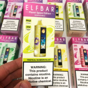 ELF BAR Planet 25000. Тропічний вибух (Tropical Rainbow Blast). Зображення №2