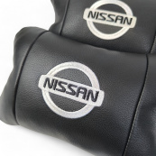Подушки в авто 2 шт Nissan, натуральна шкіра, з логотипом Ніссан, на підголівник для вашої машини. Зображення №6
