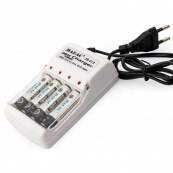 Зарядное устройство для аккумуляторов АА и ААА, Jiabao JB-212 + 4 аккумулятора ААА. Изображение №4