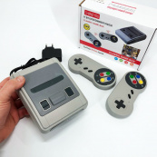 Ігрова приставка з бездротовими джойстиками 3000 ігор LH-35, Ігрова приставка з віддаленим керуванням. Зображення №3