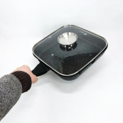 Сковорода гриль UNIQUE UN-4012 стильна 24см, Надійна сковорода з антипригарним покриттям. Зображення №2