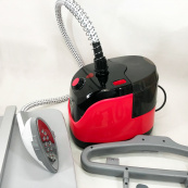 Відпарювач вертикальний для одягу зі стійкою RAF R.3038 1800 W. Колір: червоний. Зображення №8