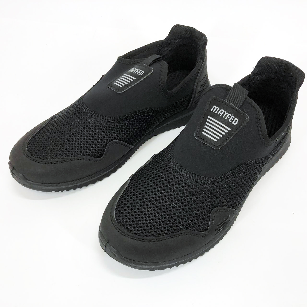 Кросівки літня пінка. Розмір 43. Колір: чорний Кросівки літня пінка. Розмір 43. Колір: чорний