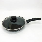 Сковорода з кришкою та антипригарним покриттям UNIQUE UN-5162 20 см, Сковорода фірмова для приготування. Зображення №6