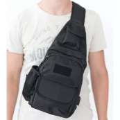 Чоловіча тактична сумка, велика укріплена сумка-слінг через чорне плече. Зображення №21