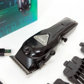 Акумуляторна машинка для стрижки VGR V-051. Зображення №12