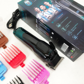 Тример для бороди та тіла, VGR V-013 PROFCOMPLEX тример для стрижки волосся. Колір: зелений. Зображення №4