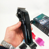 Тример для бороди та тіла, VGR V-013 PROFCOMPLEX тример для стрижки волосся. Колір: зелений. Зображення №5