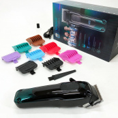 Тример для бороди та тіла, VGR V-013 PROFCOMPLEX тример для стрижки волосся. Колір: зелений. Зображення №7