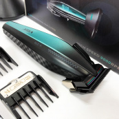 Аккумуляторная машинка для стрижки VGR V-270. Изображение №16