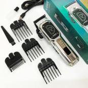 Акумуляторна машинка для стрижки тварин VGR V-201 4 насадки. Зображення №6 Акумуляторна машинка для стрижки тварин VGR V-201 4 насадки. Зображення №6