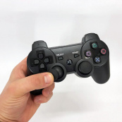 Бездротовий ігровий геймпад Doubleshock PS3/PC акумуляторний джойстик з функцією вібрації. Колір: чорний. Зображення №9 Бездротовий ігровий геймпад Doubleshock PS3/PC акумуляторний джойстик з функцією вібрації. Колір: чорний. Зображення №9