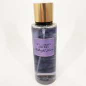 Парфюмированный спрей для тела Victoria's Secret Midnight Bloom 250 мл, original. Изображение №3 Парфюмированный спрей для тела Victoria's Secret Midnight Bloom 250 мл, original. Изображение №3