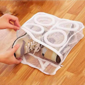 Мішок для прання взуття із захисними вставками на два відділення 28 х 24.5 х 8 см. Зображення №3