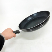 Сковорода UNIQUE UN-5156 28 см із внутрішнім антипригарним покриттям, сковорода для індукційної плити. Зображення №7