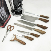 Набір кухонних ножів UNIQUE UN-1833 з дерев'яними ручками та підставкою. Зображення №3 Набір кухонних ножів UNIQUE UN-1833 з дерев'яними ручками та підставкою. Зображення №3