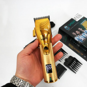 Аккумуляторная машинка для стрижки волос VGR V-280 с дисплеем и насадками качественная. Цвет: золотой. Изображение №6