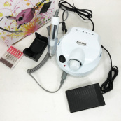 Фрезер DM-11-1 для манікюру та педикюру. Колір: білий. Зображення №9