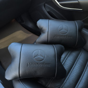 Набір шкіряних подушок Mercedes-Benz + брелок у подарунок, подушка на підголовник. Зображення №12 Набір шкіряних подушок Mercedes-Benz + брелок у подарунок, подушка на підголовник. Зображення №12