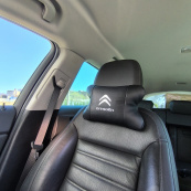 Набір шкіряних подушок Citroën з натуральної італійської шкіри + фірмовий брелок у подарунок. Зображення №12