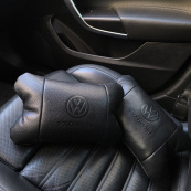 Набор кожаных подушек 2шт - Volkswagen на подголовник в машину, Автомобильная подушка. Изображение №3