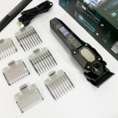 Акумуляторна машинка для стрижки VGR V-600. Колір: чорний. Зображення №8