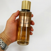 Парфумований спрей для тіла Victoria Secret Bare Vanilla 250 мл, original. Зображення №2