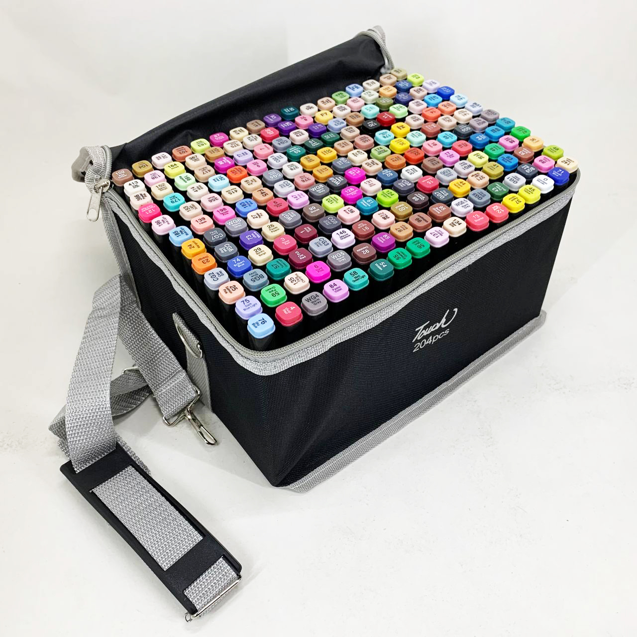 Набір скетч-маркерів двосторонніх 204 шт Набір скетч-маркерів двосторонніх 204 шт