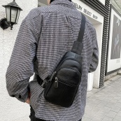 Стильная мужская кожаная сумка через плечо, натуральная кожа флотарь, качественная фурнитура. Изображение №13 Стильная мужская кожаная сумка через плечо, натуральная кожа флотарь, качественная фурнитура. Изображение №13