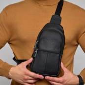 Стильная мужская кожаная сумка через плечо, натуральная кожа флотарь, качественная фурнитура. Изображение №25 Стильная мужская кожаная сумка через плечо, натуральная кожа флотарь, качественная фурнитура. Изображение №25