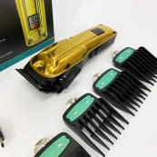 Акумуляторна машинка для стриження VGR V-138. Зображення №12