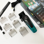 Аккумуляторная машинка для стрижки VGR V-196 GREEN. Изображение №2