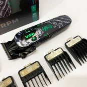 Акумуляторна машинка для стрижки VGR V-279 GREEN. Зображення №6