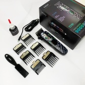 Акумуляторна машинка для стрижки VGR V-279 GREEN. Зображення №9