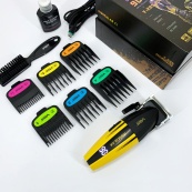 Профессиональная машинка для стрижки VGR V-285 аккумуляторная с насадками. Изображение №18