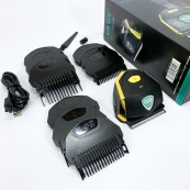 Акумуляторна машинка для стрижки VGR V-910. Зображення №11