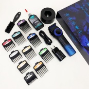 Професійна машинка для стрижки волосся VGR V-001 BLUE з дисплеєм 9000 об/хв та 10 насадками 1,5-24 мм. Зображення №13