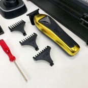 Тример VGR V-994, акумуляторний, мотор MAGLEV VECTOR 3.0, 3 насадки, зарядна станція, кейс. Зображення №11